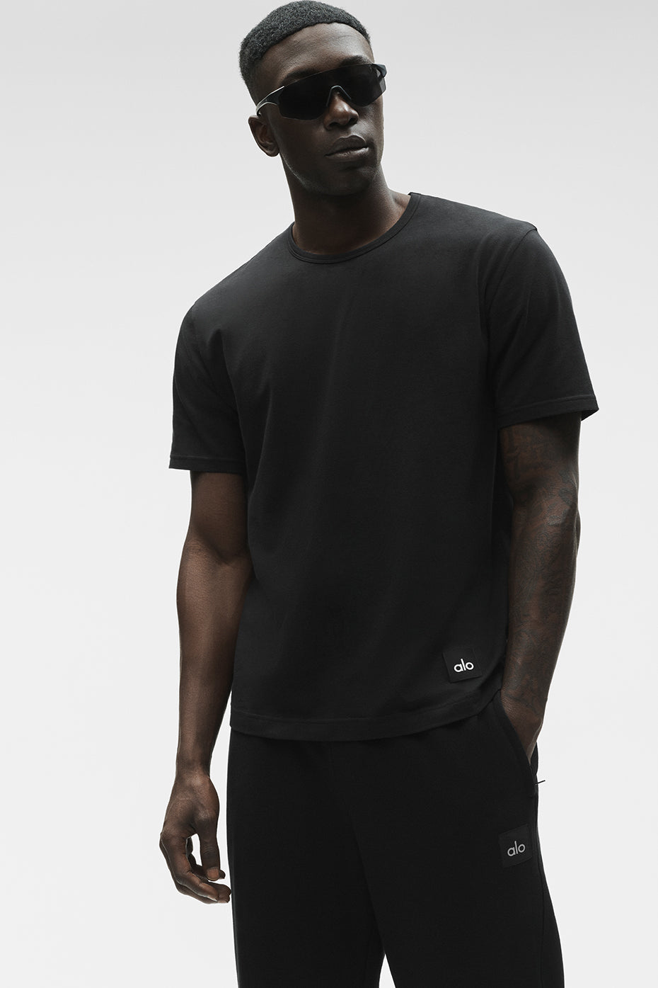 Street Essential Tee - Black