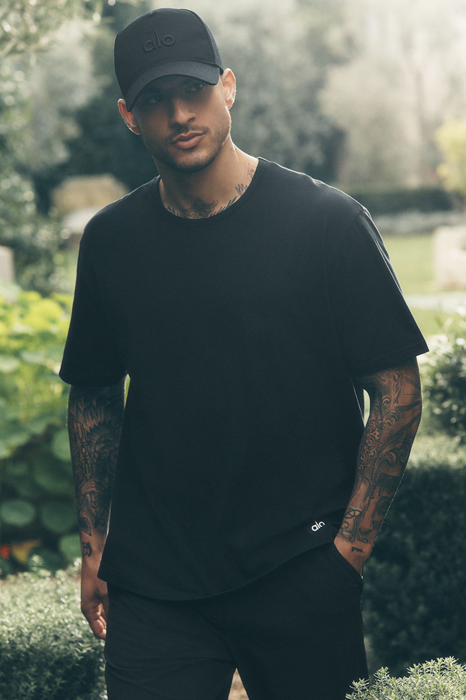 Street Essential Tee - Black