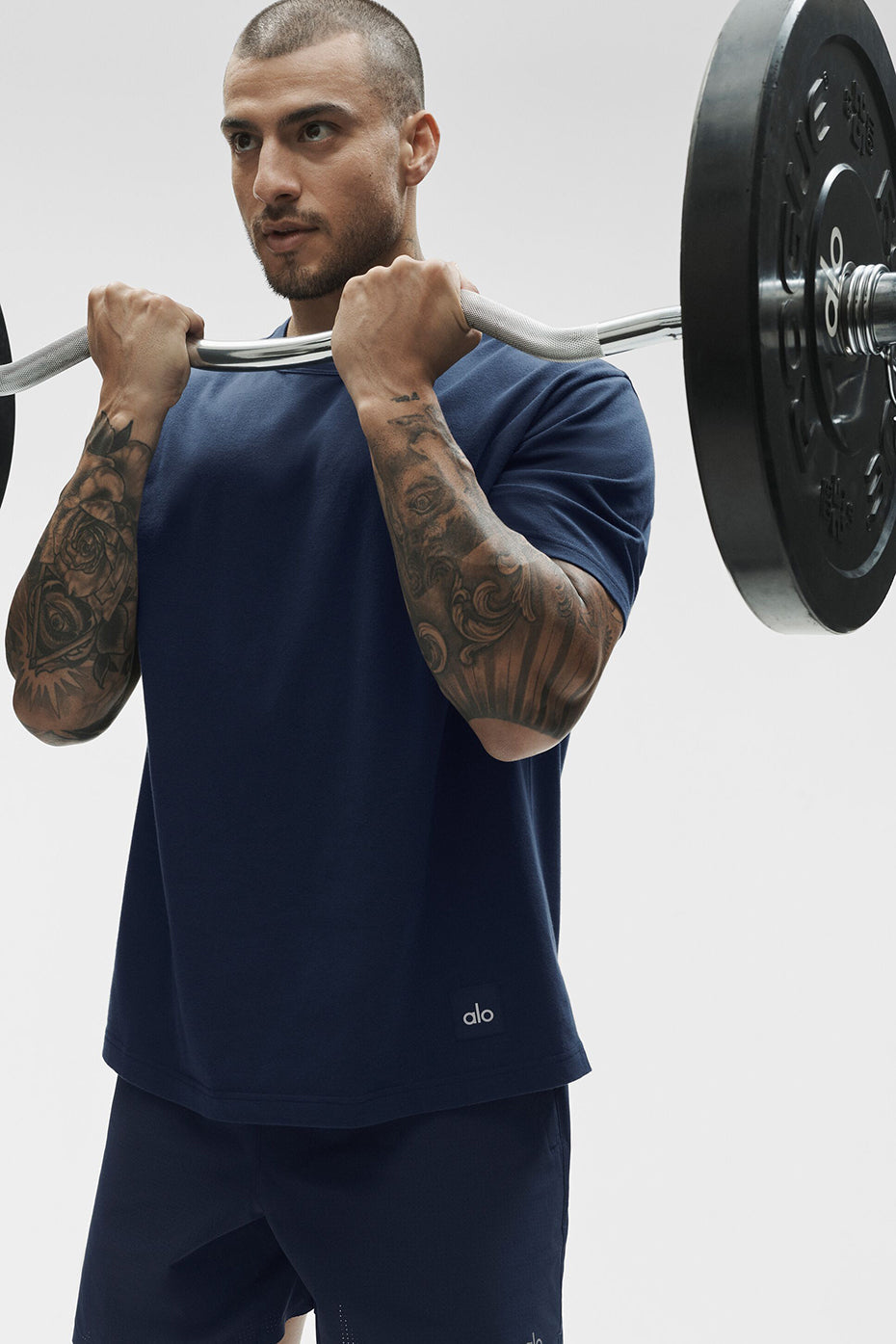 Street Essential Tee - Navy