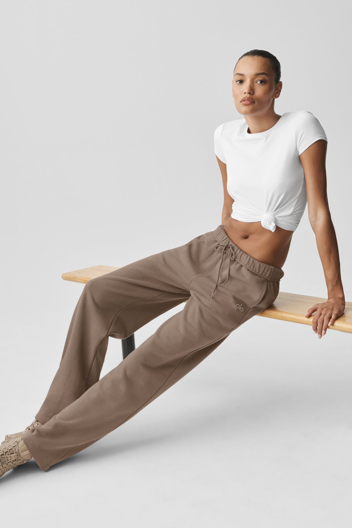 Accolade Straight Leg Sweatpant - Gravel