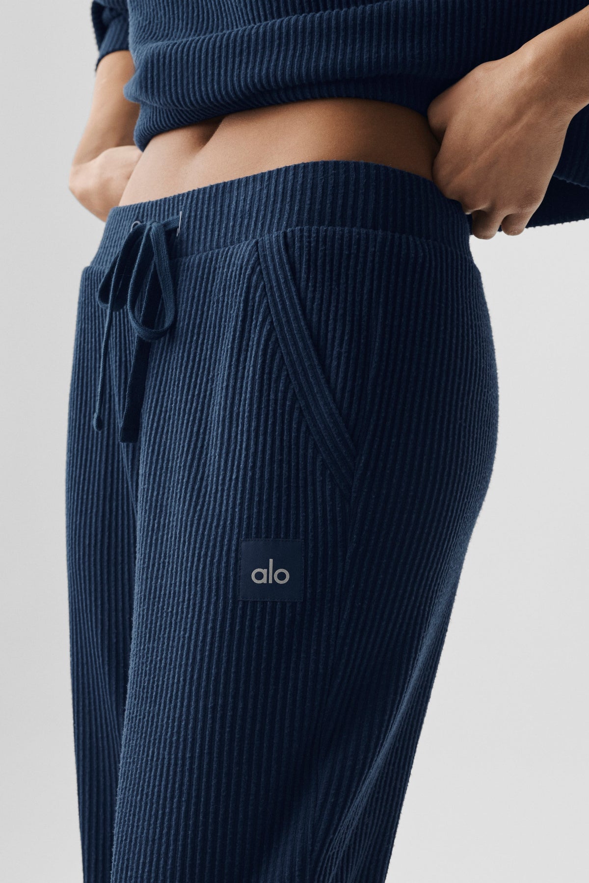 Muse Sweatpant - Navy
