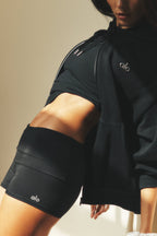 3" ALO Softsculpt Low-Rise Foldover Short - Black